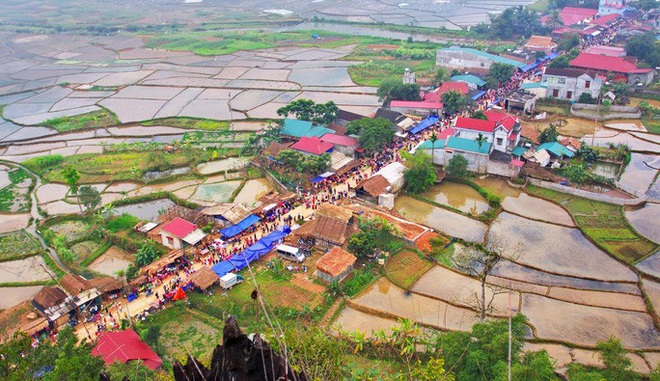 Độc đáo chợ phiên phố Đòn có từ thời Pháp ở vùng cao Thanh Hóa - Ảnh 3.