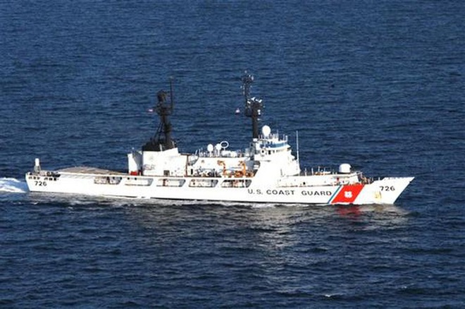 [ẢNH] Cảnh sát biển Việt Nam thăm tàu tuần tra USCGC John Midgett sắp được Mỹ bàn giao - Ảnh 7.