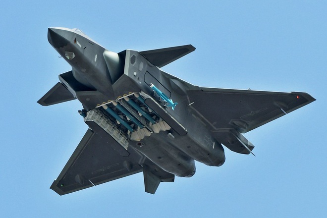 Trung Quốc: Su-57 không có cửa thắng J-20 khi đối đầu ở độ cao lớn - Ảnh 7.