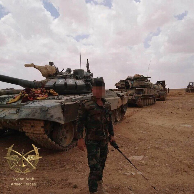 Quân đội Syria nướng xe tăng: Thiệt hại khủng khiếp, T-90 tối tân cũng không thoát - Ảnh 3.