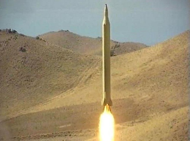 [ẢNH] Tên lửa mang đầu đạn hạt nhân Iran có thể trả đũa Mỹ sau khi tư lệnh bị ám sát - Ảnh 14.