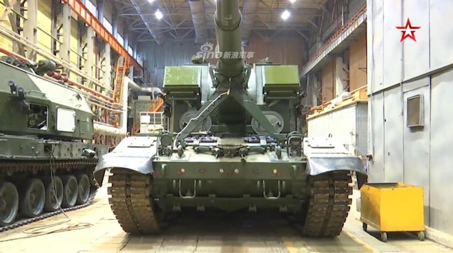 [ẢNH] Nga chuẩn bị tiếp nhận lô pháo tự hành 2S35 Koalitsiya-SV sản xuất loạt đầu tiên - Ảnh 8.