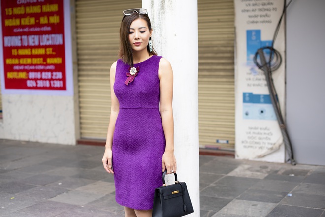 Thanh Hương mặc đơn giản vẫn nổi bật trên đường phố - Ảnh 2.