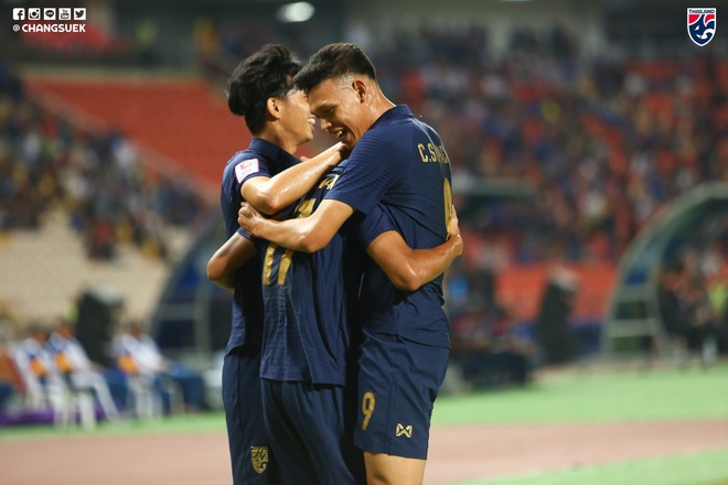 Nhấn chìm Bahrain trong mưa bàn thắng, U23 Thái Lan khởi đầu mĩ mãn tại giải U23 châu Á - Ảnh 4.
