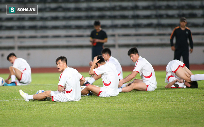 U23 Triều Tiên luyện tập nghiêm khắc, cầu thủ mắc lỗi lập tức phải chịu phạt U23 Triều Tiên luyện tập nghiêm khắc, cầu thủ mắc lỗi lập tức phải chịu phạt