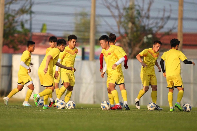 HLV Park Hang-seo sẽ có bất ngờ, U23 Việt Nam sẽ đánh bại UAE 1-0 - Ảnh 1.