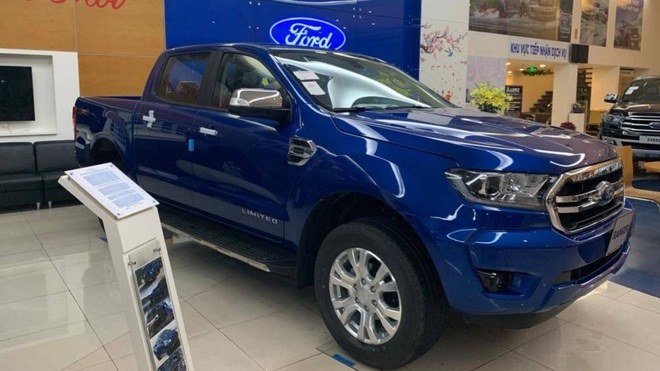 Chưa ra mắt, Ford Ranger XLT Limited 2020 đã được bán giá 799 triệu đồng - Ảnh 1.