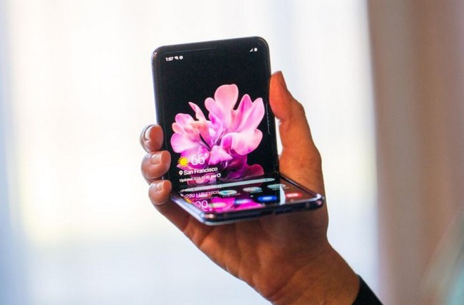Galaxy Z Flip là minh chứng cho thấy smartphone gập không phải là trò đùa hay chiêu quảng cáo - Ảnh 1.