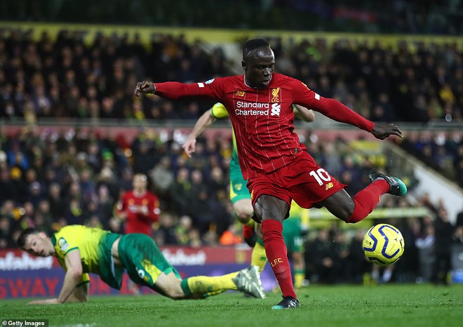 Tái hiện siêu kỷ lục, Liverpool giáng thêm một đòn vào nỗi đau của Man City - Ảnh 1.