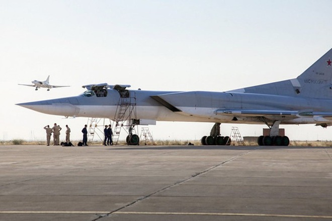 Nga cấp tốc điều máy bay ném bom chiến lược Tu-160 tới Syria trong tình hình nóng? - Ảnh 9.