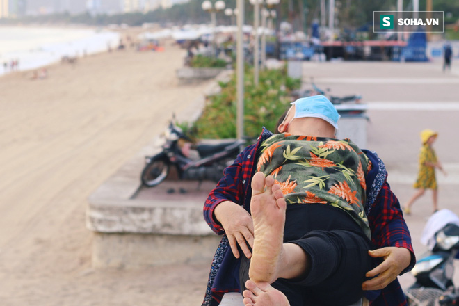 Nha Trang sau ca nhiễm virus corona đầu tiên từ người sang người: Không còn người Hoa, cửa hàng đóng vì ế ẩm - Ảnh 9.