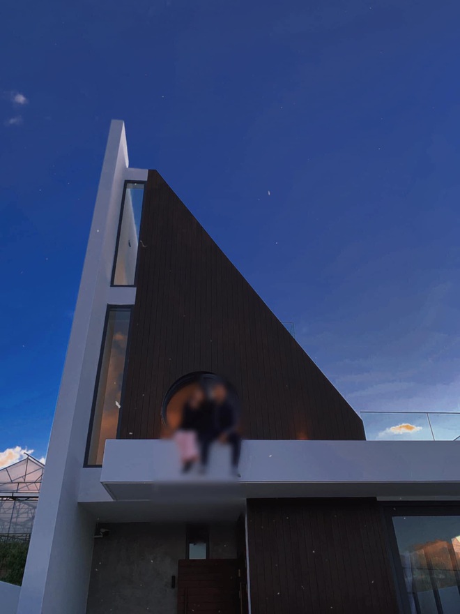 Rộ tin Tóc Tiên sắp làm đám cưới tại Đà Lạt vào tháng 2, nhà của cặp vợ chồng tương lai cũng đã xây xong? - Ảnh 6. Rộ tin Tóc Tiên sắp làm đám cưới tại Đà Lạt vào tháng 2, nhà của cặp vợ chồng tương lai cũng đã xây xong? - Ảnh 6.