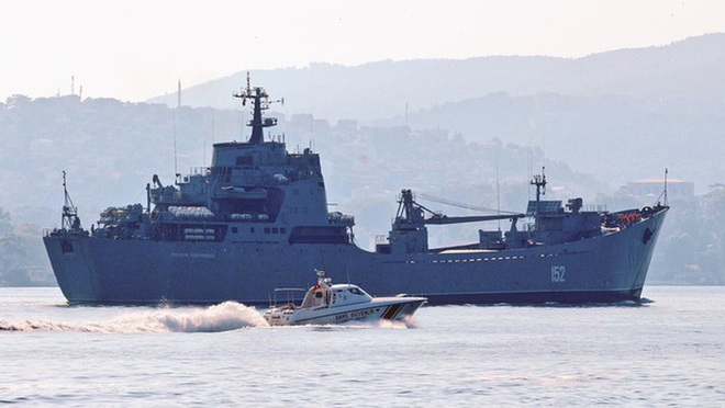[ẢNH] Thổ Nhĩ Kỳ dọa bóp yết hầu Bosphorus, chặn đường tiếp vận của Nga cho Syria - Ảnh 14.
