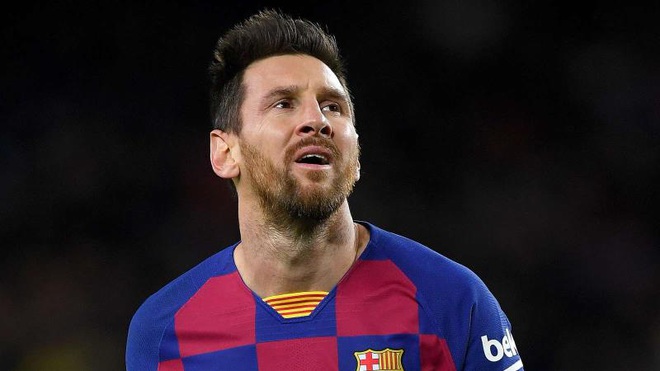 HLV Tây Ban Nha thán phục: Messi có thể nghỉ ngơi ngay trong khi thi đấu - Ảnh 1.