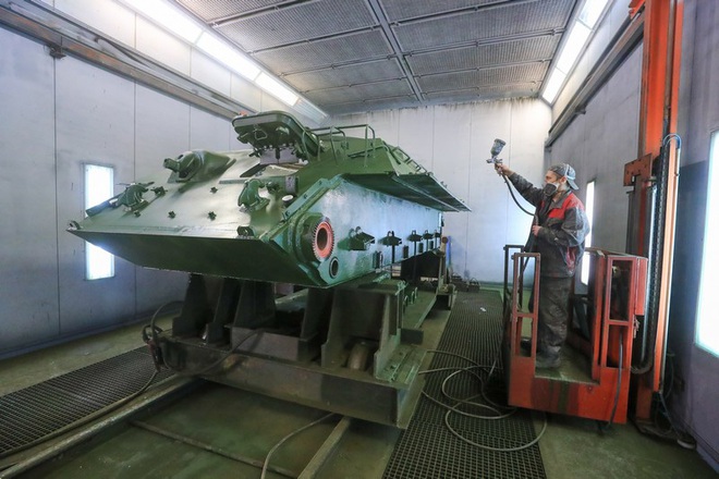 T-34 huyền thoại chuẩn bị cho Lễ duyệt binh 75 năm Ngày Chiến thắng - Ảnh 11.