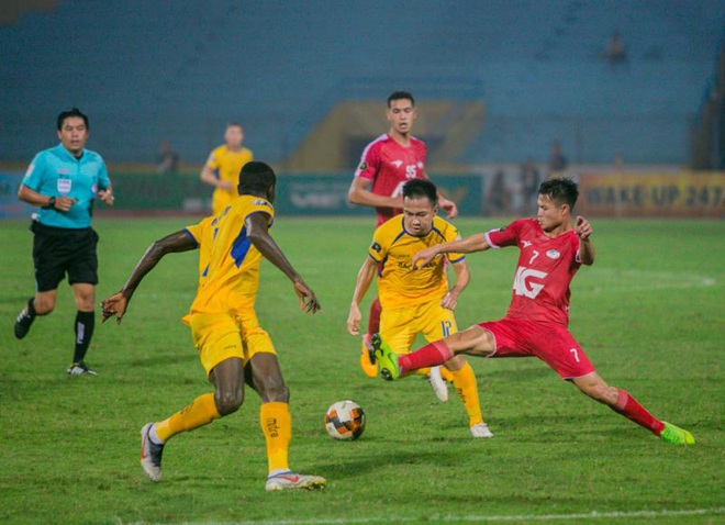 BLV Quang Huy: Thất vọng vì nguồn lực đầu tư cho bóng đá Việt Nam - Ảnh 2.