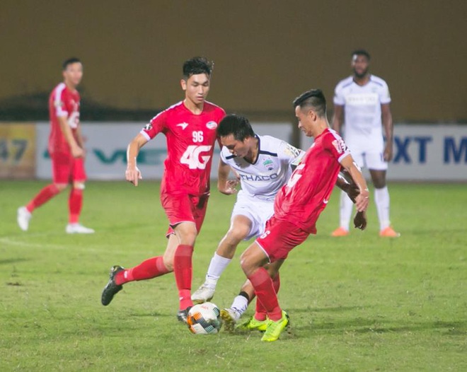 BLV Quang Huy: Thất vọng vì nguồn lực đầu tư cho bóng đá Việt Nam - Ảnh 1.