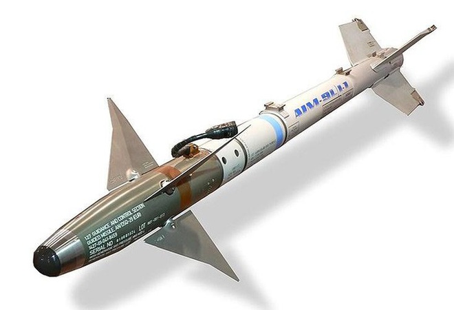 Mỹ ngưng cấp tên lửa sát thủ từng phá nát Su-24 Nga cho F-16 của Iraq - Ảnh 14.