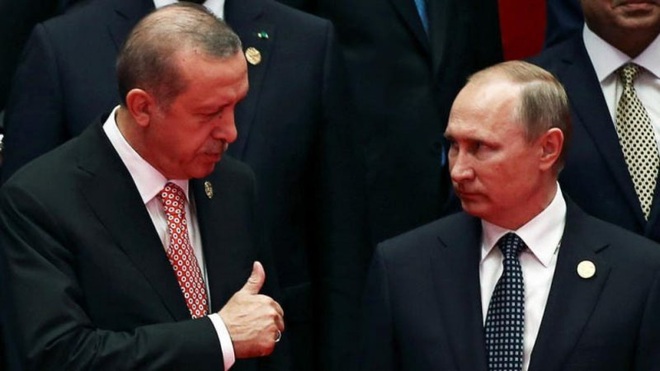 Thổ Nhĩ Kỳ dọa mở đại chiến với quân đội Syria: Tổng thống Erdogan quên rằng Nga vẫn đang trên ngai vàng? - Ảnh 1.