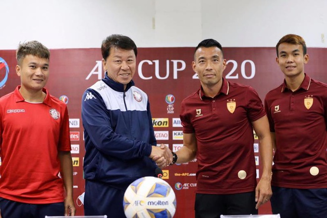 CLB TPHCM đá AFC Cup tại Lào, HLV Hàn Quốc không lo Covid-19 - Ảnh 2.