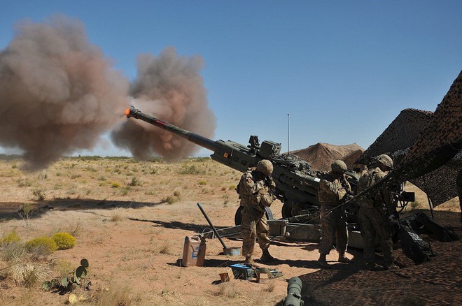 Mỹ bất ngờ chuyển pháo hiện đại M777 tới Syria làm gì? - Ảnh 19.