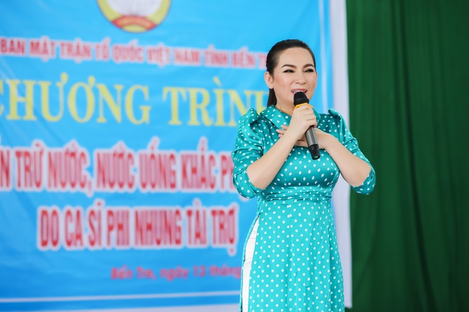 Sau khi hỗ trợ 200 triệu, Phi Nhung gấp rút tung MV kêu gọi ủng hộ miền Tây - Ảnh 8.