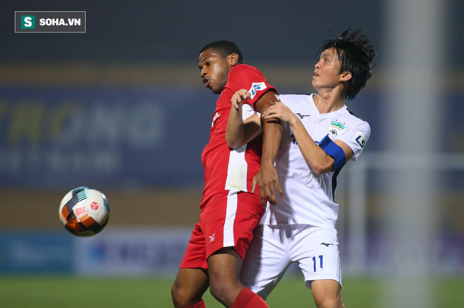 HLV HAGL: Tôi bảo dẫn trước 2-0 chưa an toàn đâu nhưng cầu thủ cứ muốn lùi về phòng ngự - Ảnh 2.