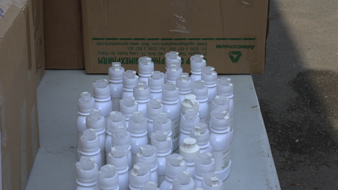 TP.HCM: Hỗ trợ 1000 chai nước rửa tay và 8000 khẩu trang vải cho công nhân - Ảnh 4.