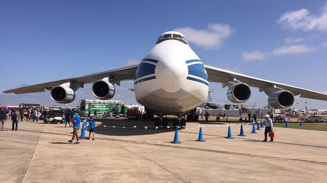 [ẢNH] Chương trình nâng cấp siêu vận tải cơ An-124 của Nga gặp khó - Ảnh 1.