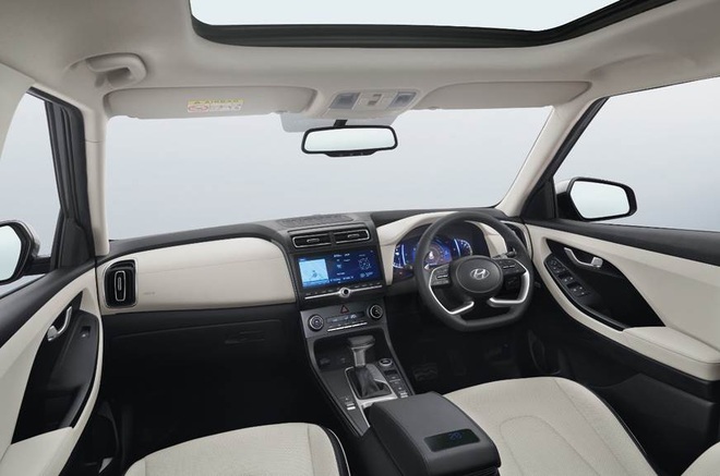 Cận cảnh nội thất sang trọng của chiếc Hyundai Creta giá 300 triệu đồng - Ảnh 2.