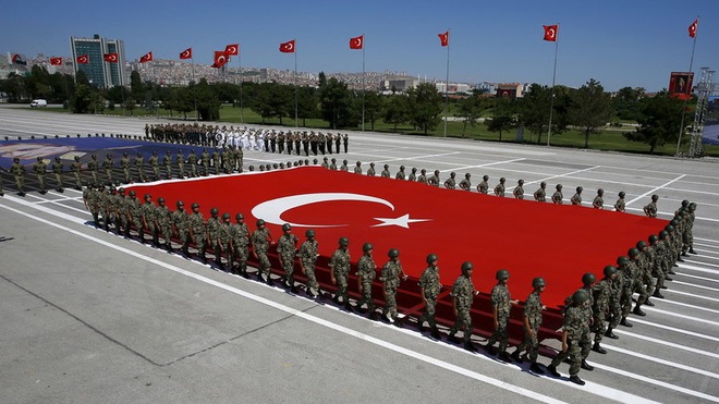 [ẢNH] Thổ Nhĩ Kỳ bất ngờ bị đồng minh NATO đâm sau lưng trong cuộc chiến tại Syria - Ảnh 11.