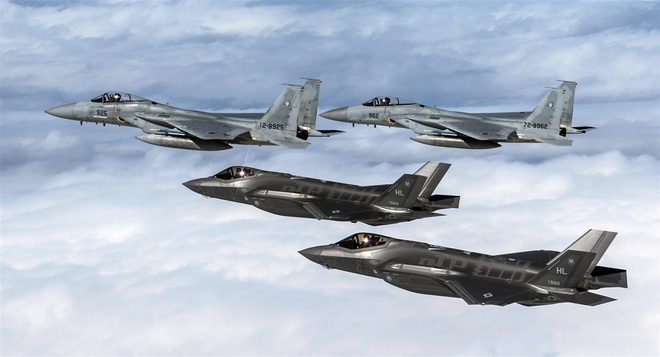 Lỗi đầy mình, nhưng 10 lý do sau sẽ khiến các cường quốc rút hầu bao mua tiêm kích F-35 - Ảnh 4.