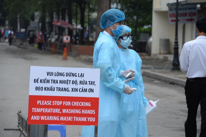 [Dịch Covid-19 ngày 23/3]: Thêm 2 ca bệnh là người Việt từ Campuchia về; Phó Thủ tướng Vũ Đức Đam: “Tình huống xấu nhất, chúng tôi dự tính tới 30.000 trường hợp bị nhiễm - Ảnh 3.