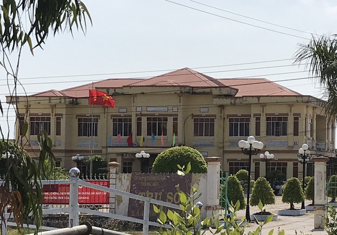 Vụ chuyển tiền cho thanh tra viên sẽ xử lý thế nào? - Ảnh 4. Vụ chuyển tiền cho thanh tra viên sẽ xử lý thế nào? - Ảnh 4.