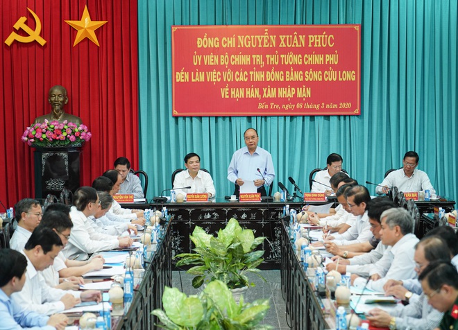 Thủ tướng: Vaccine có sẵn của Việt Nam là tinh thần kiên cường, vượt khó - Ảnh 1.
