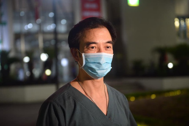0h ngày 12/4: Bệnh viện Bạch Mai được gỡ bỏ phong tỏa - Ảnh 3.