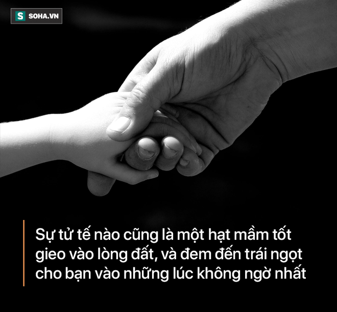 Bỏ lỡ buổi phỏng vấn xin việc để cứu đứa trẻ thoát chết, người đàn ông được đền đáp không ngờ - Ảnh 3.