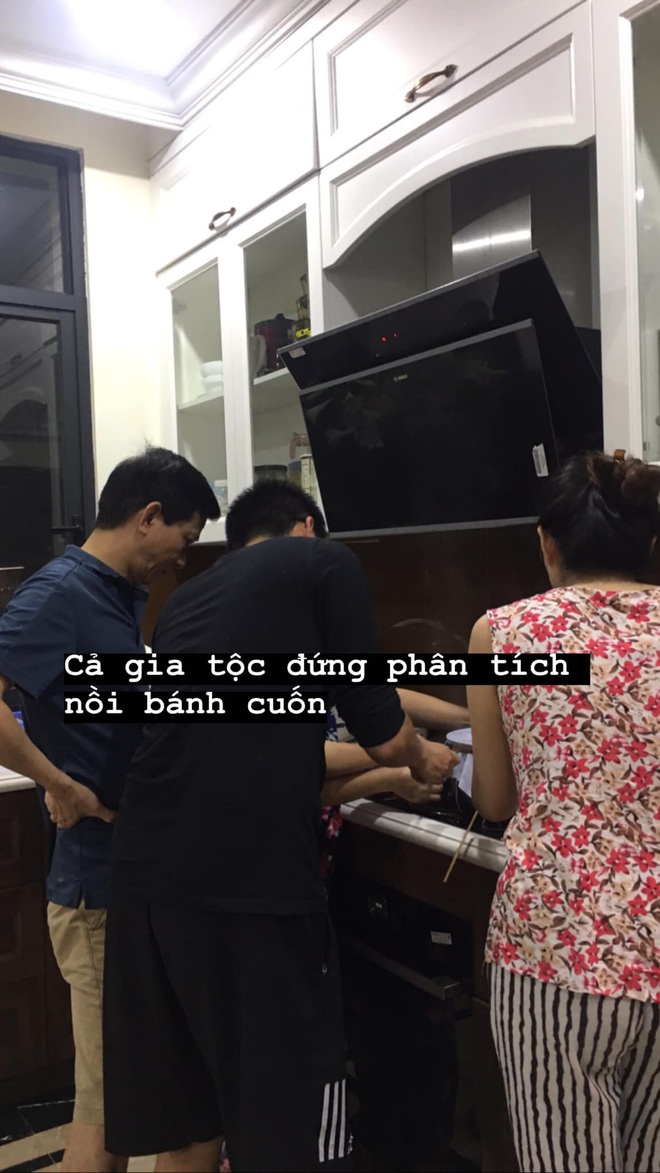 “Story” bóc mẽ đại gia đình ở Hà Nội mất đến 2 ngày mới làm xong mẻ bánh cuốn tại gia, nào ngờ cả quá trình được ghi lại bỗng trở thành chuyện nổi nhất cộng đồng mạng hôm nay - Ảnh 1.