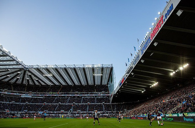 Người bí ẩn phía sau các thương vụ mua bán Man City, Newcastle - Ảnh 5.