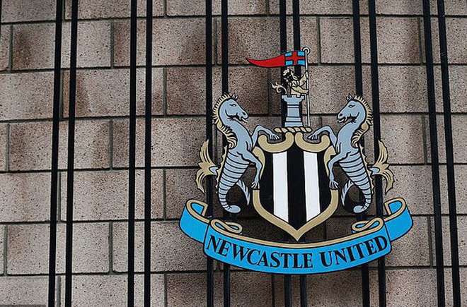 Người bí ẩn phía sau các thương vụ mua bán Man City, Newcastle - Ảnh 8.