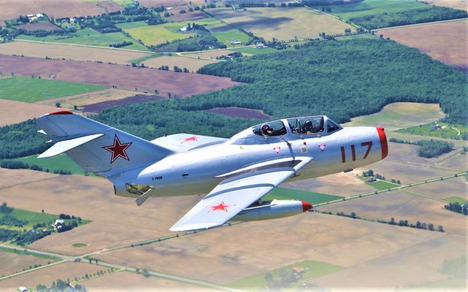 Mỹ đã “cuỗm” chiếc MiG-15 mới nhất của Liên Xô như thế nào? - Ảnh 1.