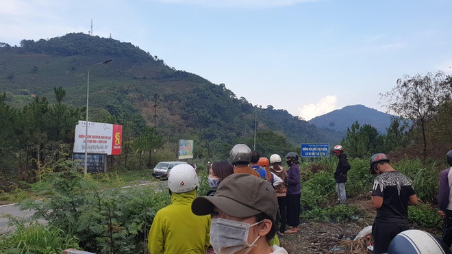  Người đàn ông chết trong tư thế treo cổ trên đèo Bảo Lộc  - Ảnh 2.