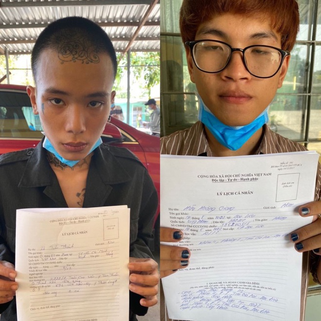 Hai thanh niên cướp tài sản lột đồ cô gái đòi hiếp dâm bất thành ở Sài Gòn - Ảnh 1.