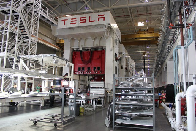 Hé lộ bí mật khiến xe điện Tesla vượt trội hơn xe hơi chạy xăng: Bảo sao Elon Musk kiếm bộn! - Ảnh 12.