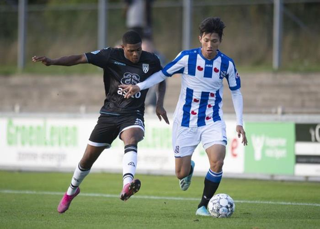 Cựu HLV Heerenveen: ‘Đoàn Văn Hậu chưa đủ khả năng chơi cho Heerenveen’ - Ảnh 2.