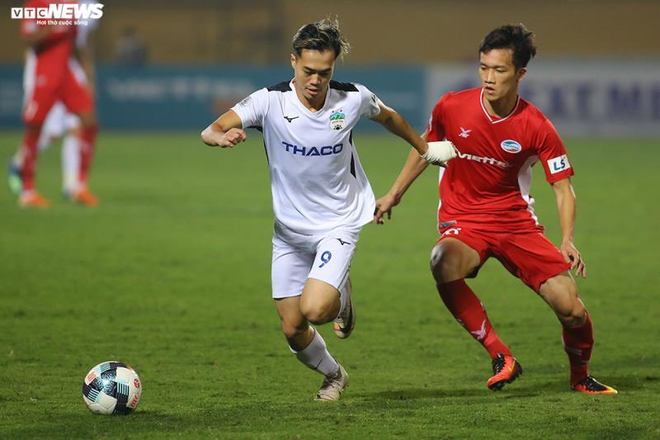  Các đội V-League tái khởi động: Tuân thủ chỉ dẫn sức khỏe, xua nỗi lo thể lực  - Ảnh 2.