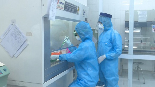 Sở Y tế Thái Nguyên: Không mua máy mới, chỉ cái tiến máy cũ để xét nghiệm SARS-CoV-2 - Ảnh 1.