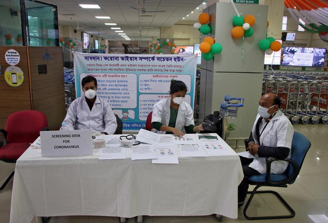 COVID-19: Bệnh nhân đầu tiên chữa bằng huyết tương ở Ấn Độ đã hồi phục; Vũ Hán không còn ca nhiễm bệnh - Ảnh 1.