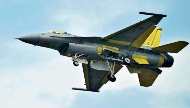 Mỹ úp úp mở mở: Khách hàng bí ẩn sẽ mua phiên bản mạnh nhất của F-16 là ai? - Ảnh 2.