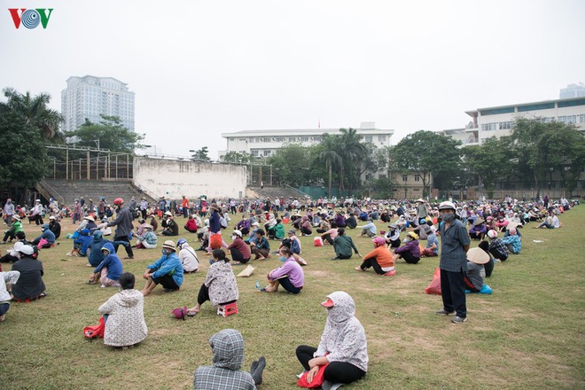 Dịch Covid-19 ngày 30/4: Phong tỏa chung cư ở Sài Gòn, nơi BN 92 vừa tái dương tính; 3/4 bệnh nhân tái dương tính đã âm tính trở lại - Ảnh 1.